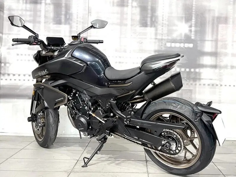 CFMOTO 800NK Sport (2023 - 26) (2)