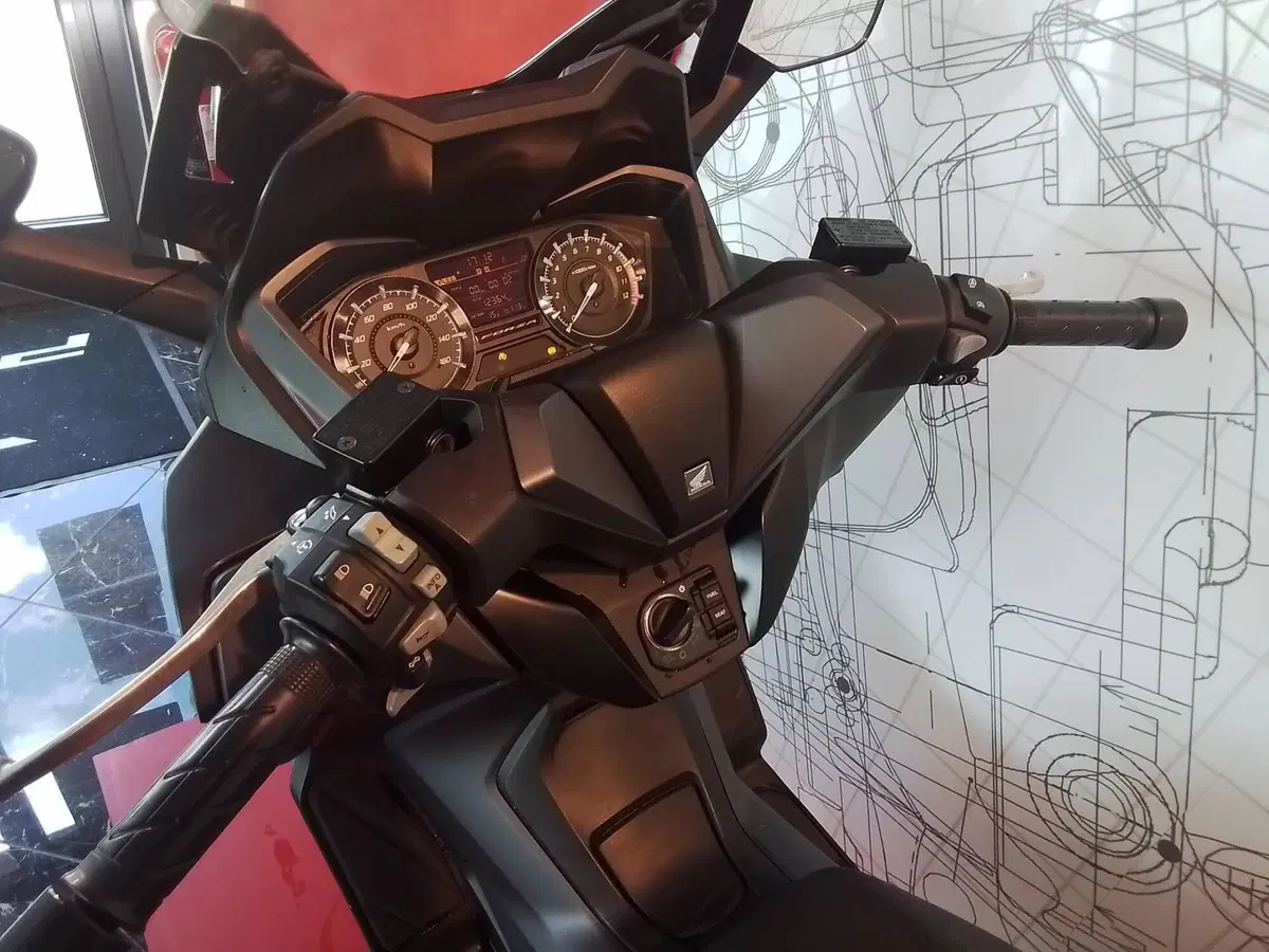 Honda Forza 125 ABS (2018 - 20) (7)