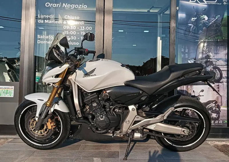 Honda Hornet 600 (2007 - 10) (3)