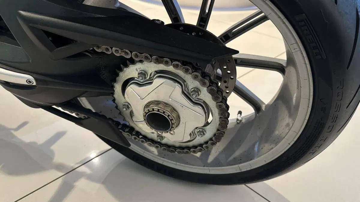 MV Agusta Brutale 1090 (2012 - 15) (9)