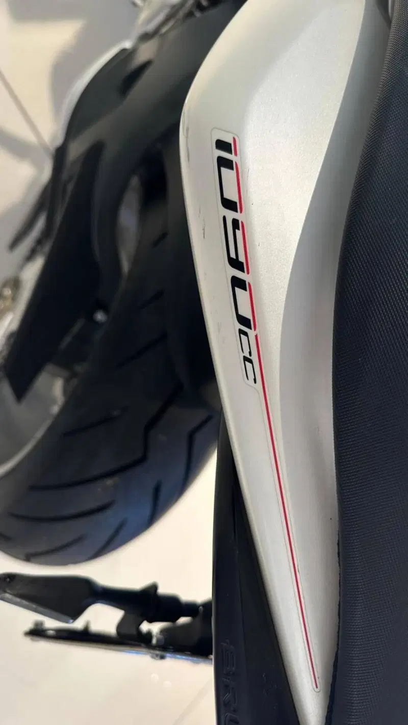 MV Agusta Brutale 1090 (2012 - 15) (11)