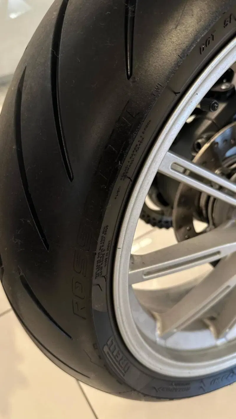 MV Agusta Brutale 1090 (2012 - 15) (15)