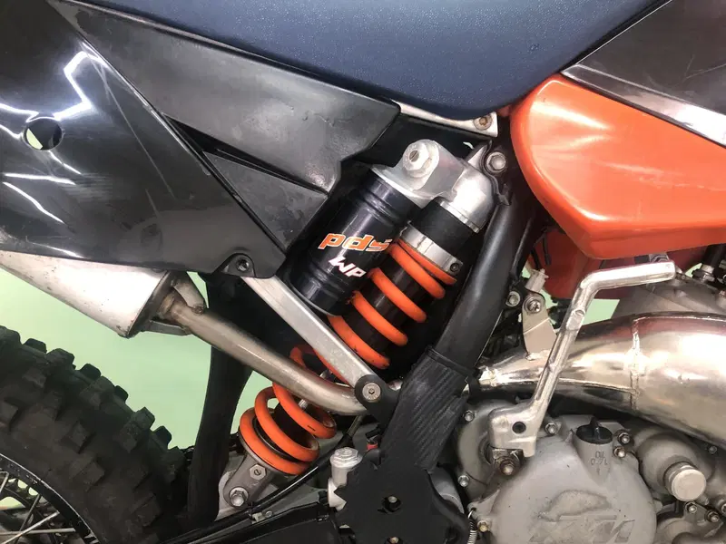 KTM 125 EXC (2006) (3)