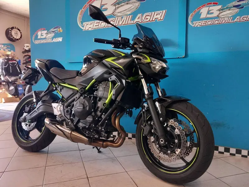 Kawasaki Z 650 (2021 - 24) (2)