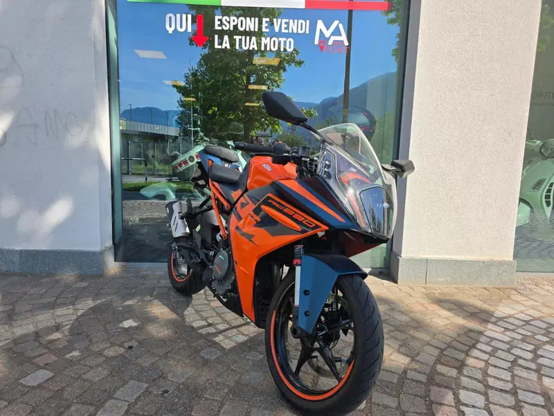 KTM RC 390 (2022 - 26) (3)