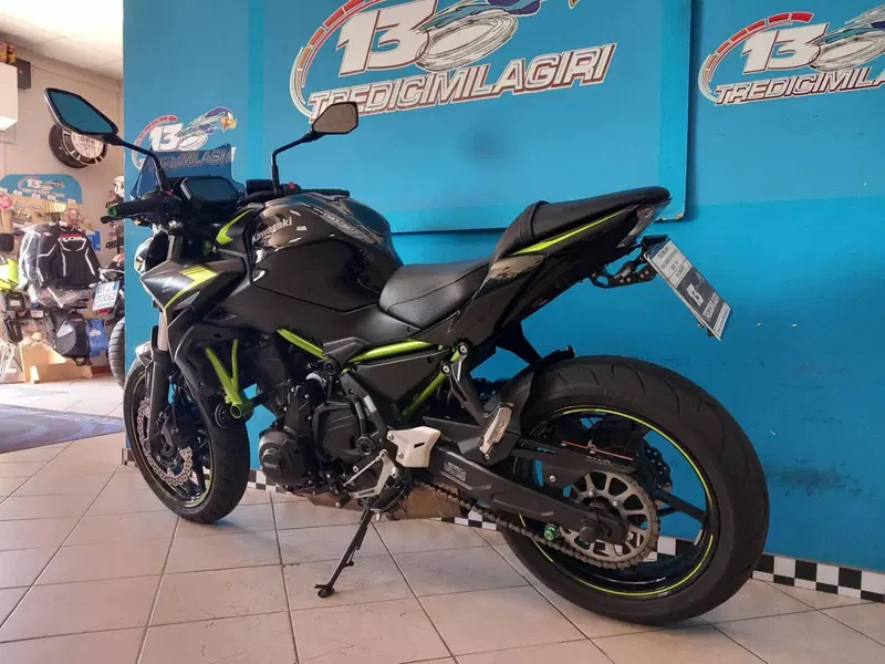 Kawasaki Z 650 (2021 - 24) (6)
