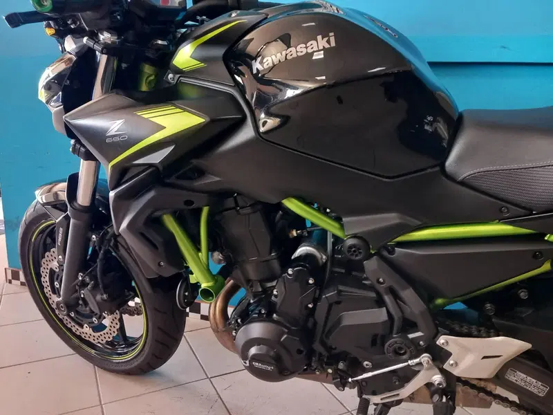 Kawasaki Z 650 (2021 - 24) (9)