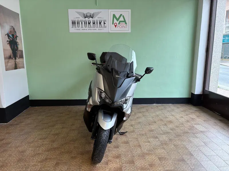 Yamaha T-Max 530 SX (2017 - 19) (2)