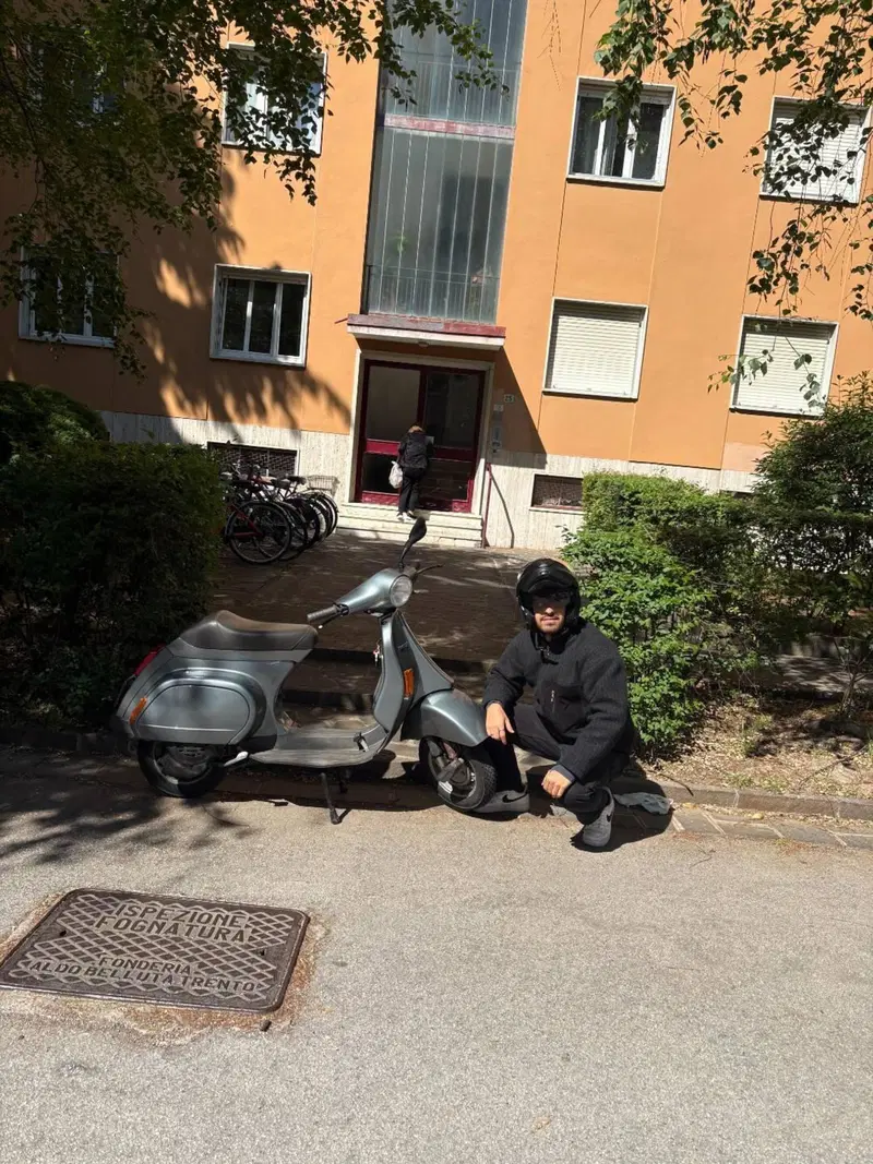 Piaggio Vespa 50 HP 4M (3)