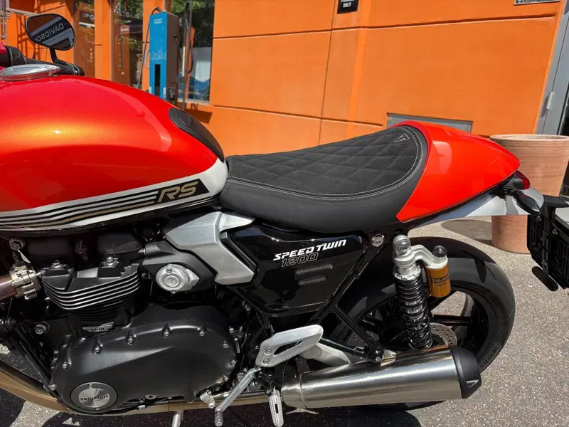 Triumph Speed Twin 1200 RS (2025 - 26) (3)