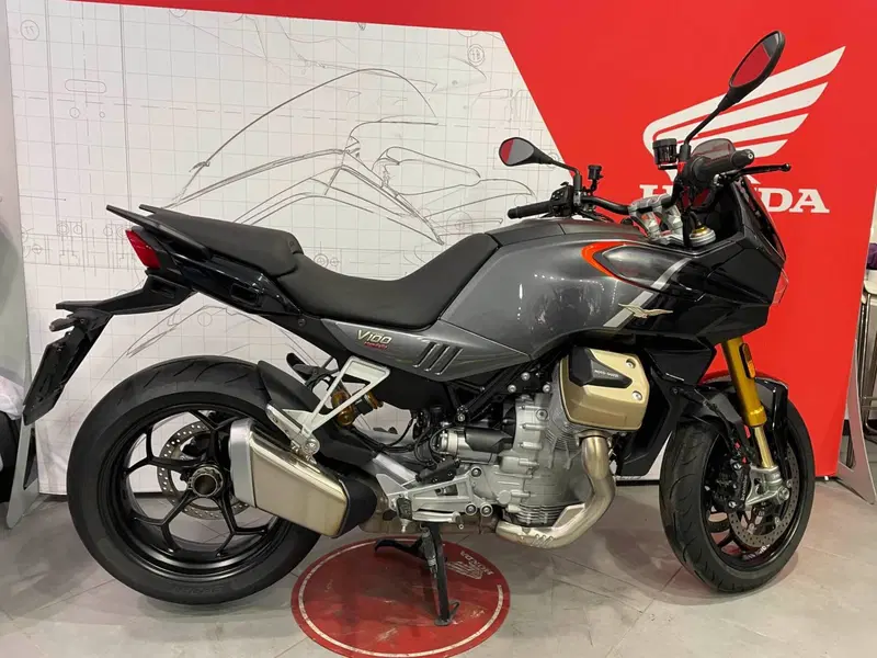 Moto Guzzi V100 Mandello S (2025 - 26)