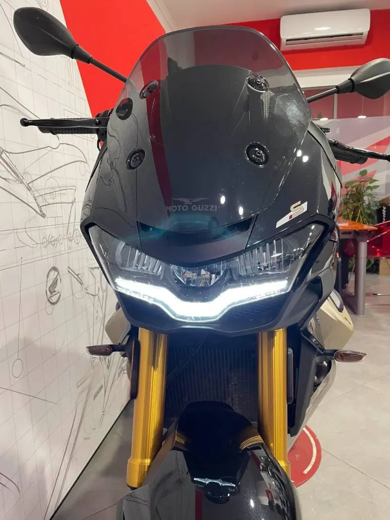Moto Guzzi V100 Mandello S (2025 - 26) (7)