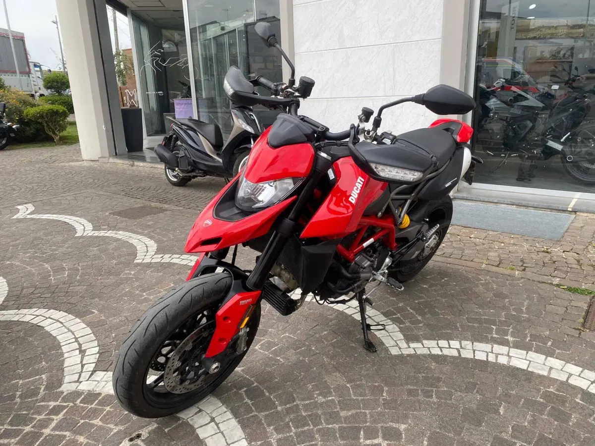 Ducati Hypermotard 950 (2019 - 20) (4)