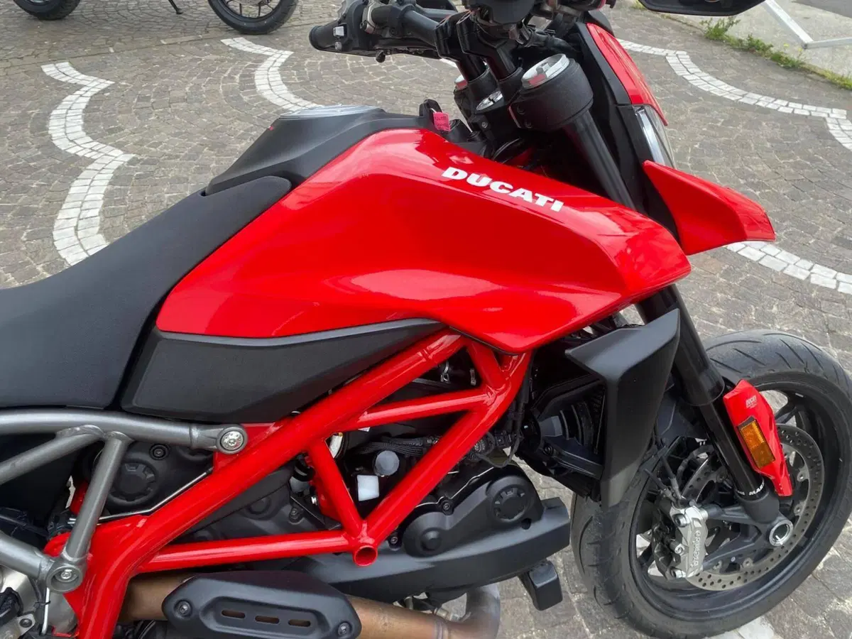 Ducati Hypermotard 950 (2019 - 20) (5)