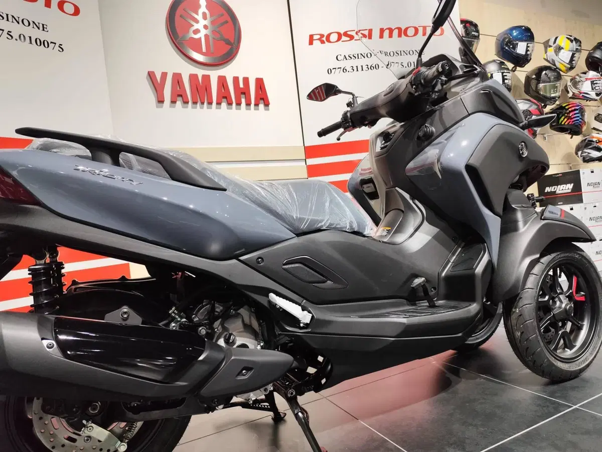 Yamaha Tricity 300 (2025 - 26) (2)
