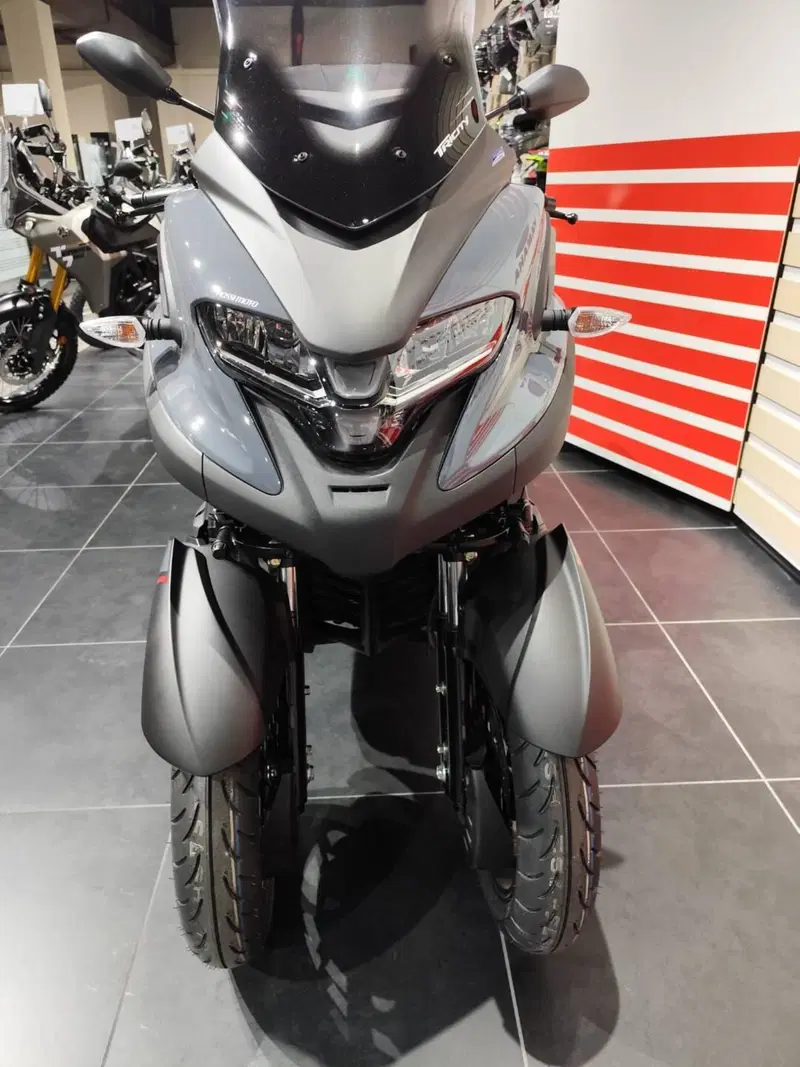 Yamaha Tricity 300 (2025 - 26) (4)
