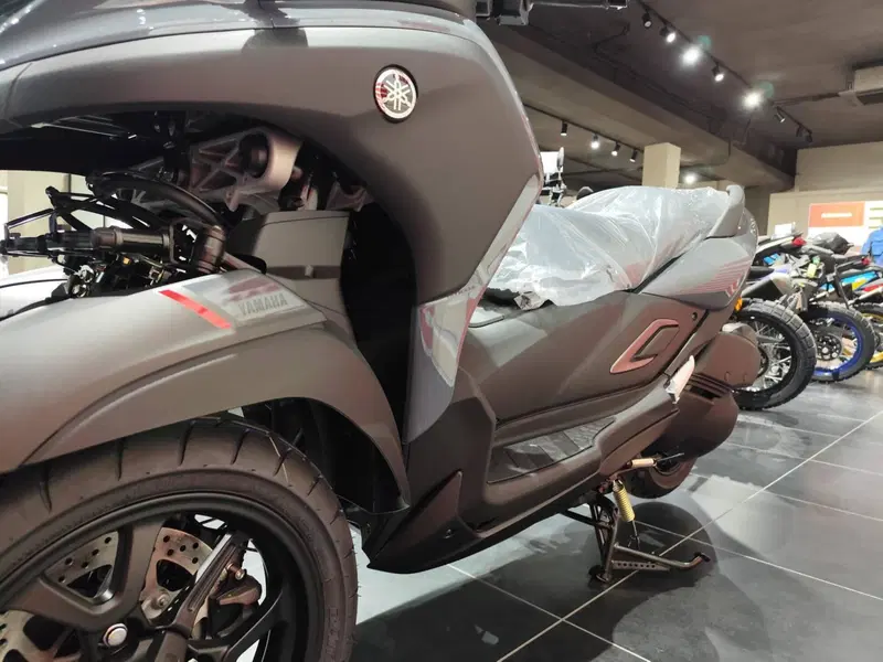 Yamaha Tricity 300 (2025 - 26) (5)