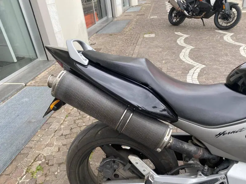 Honda Hornet 600 (2003 - 04) (8)