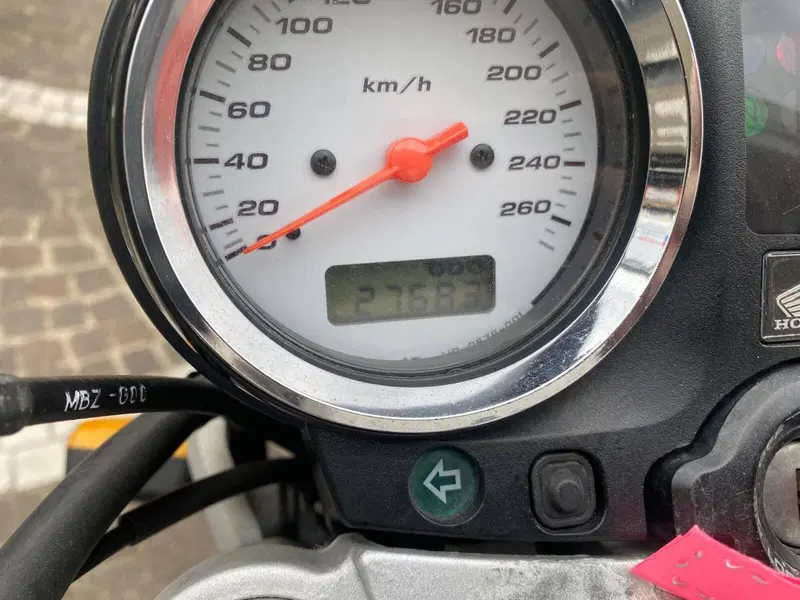 Honda Hornet 600 (2003 - 04) (3)