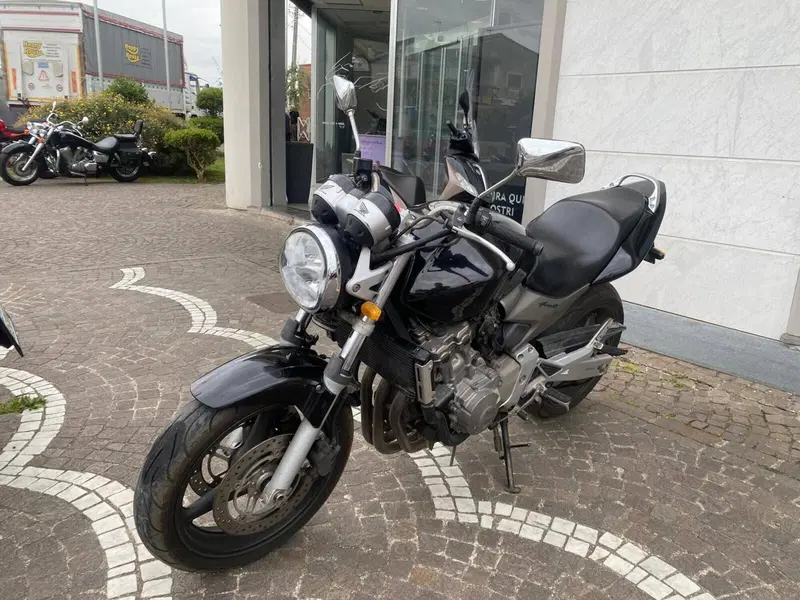 Honda Hornet 600 (2003 - 04) (4)