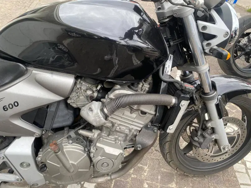 Honda Hornet 600 (2003 - 04) (5)