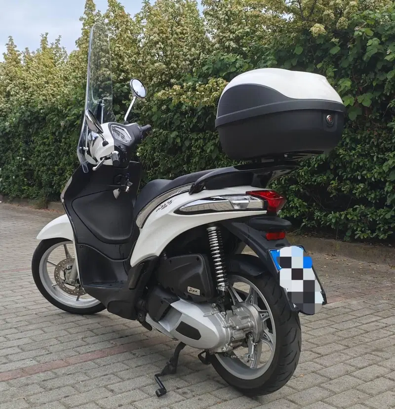 Piaggio Liberty 150 3V ABS (2021 - 24) (4)