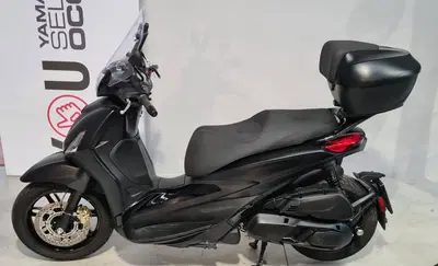 Piaggio Beverly 400 (2025 - 26) usata