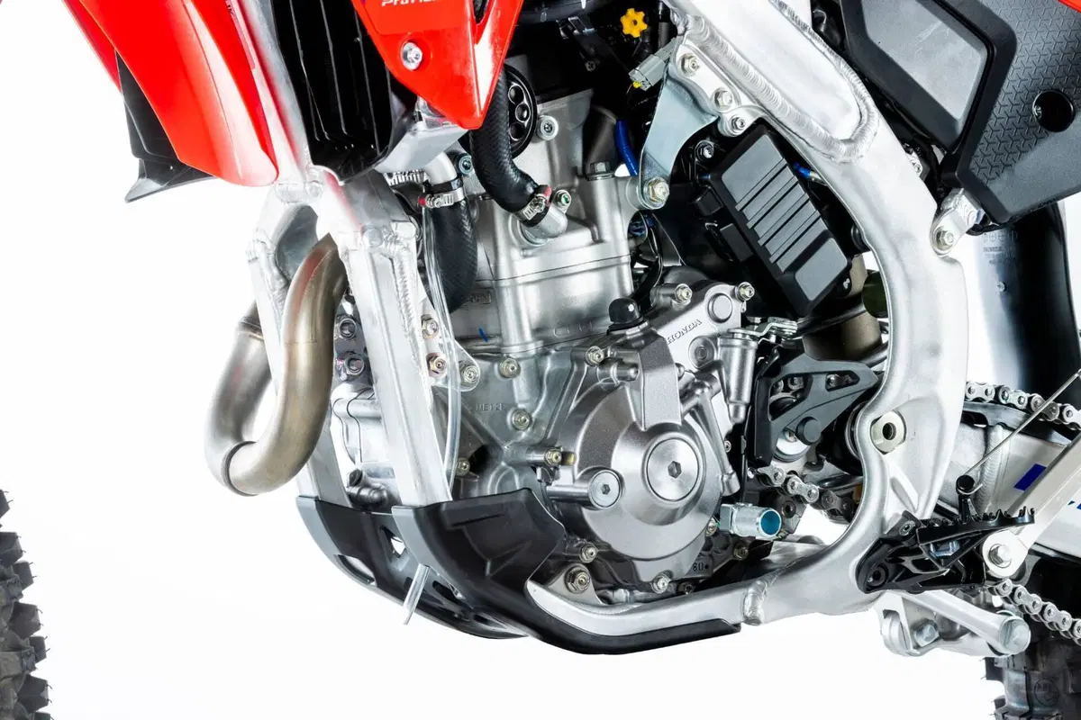 Honda CRF 300RX Enduro (2026) (13)