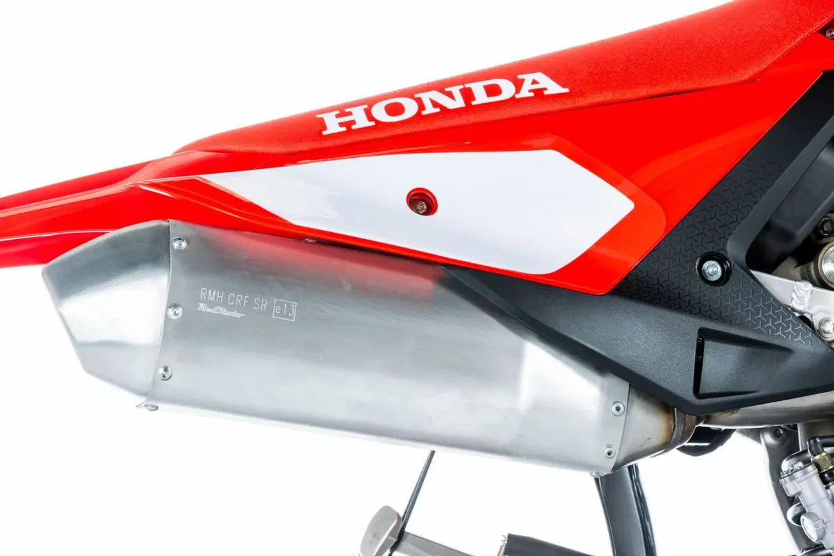 Honda CRF 300RX Enduro (2026) (15)