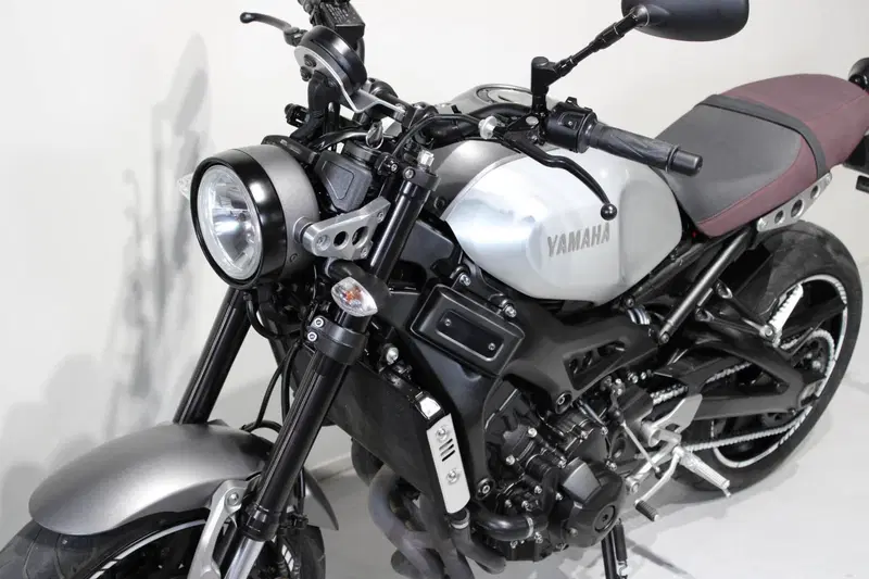 Yamaha XSR 900 ABS (2016 - 20) (8)