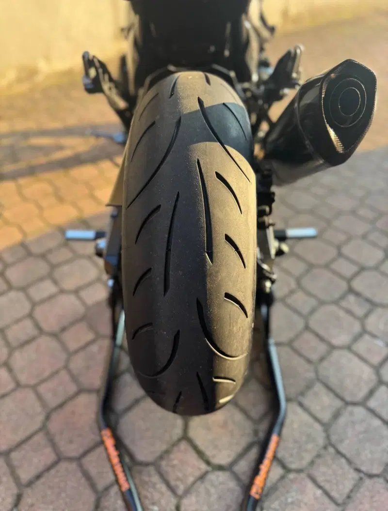 Kawasaki Z 800 e ABS (2012 - 16) (11)