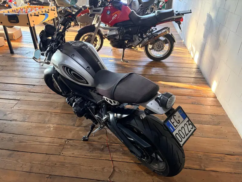Yamaha XSR 900 ABS (2016 - 20) (7)