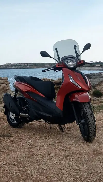 Piaggio Beverly 300 S ABS-ASR (2021 - 25) usata