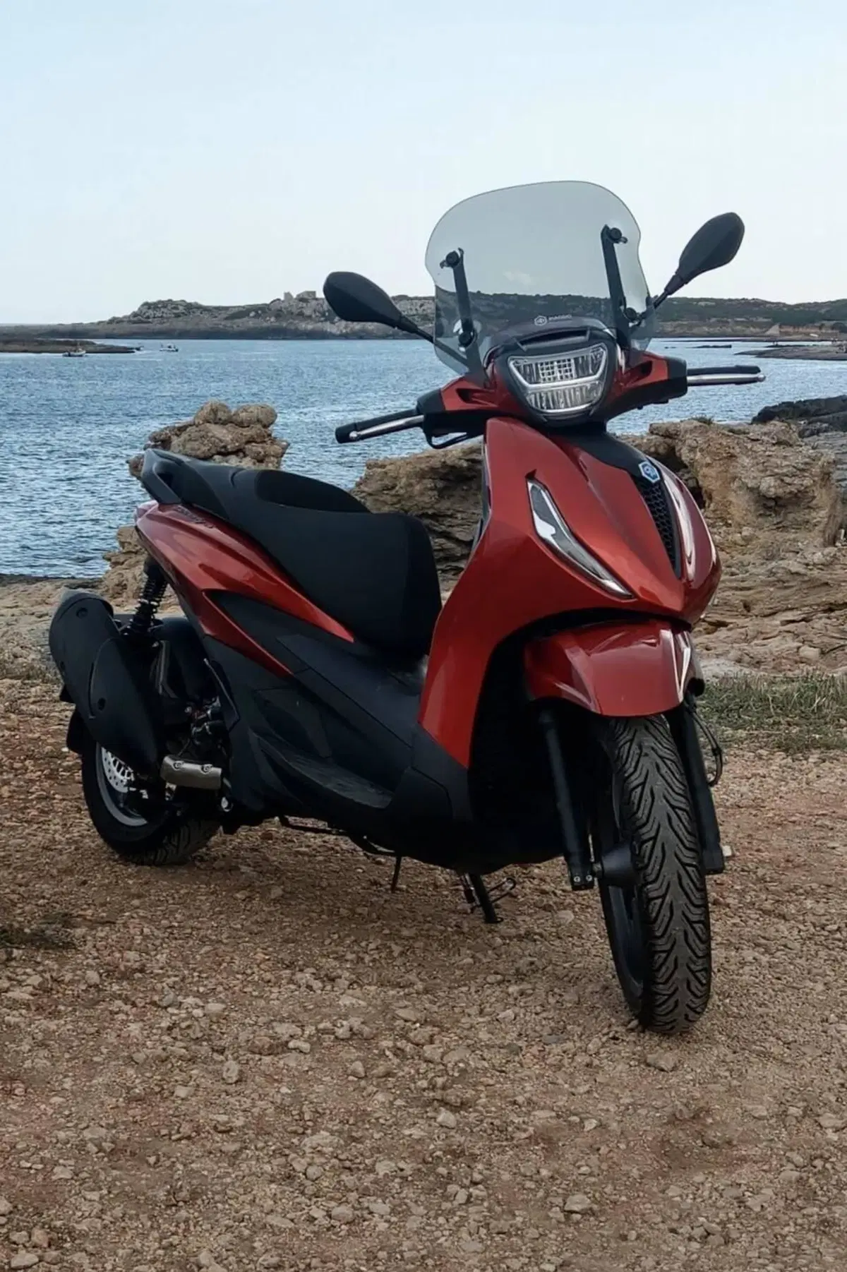 Piaggio Beverly 300 S ABS-ASR (2021 - 25) (2)