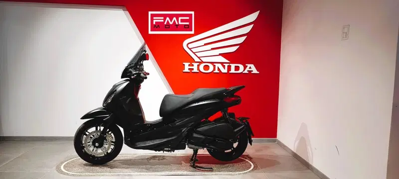 Piaggio Beverly 300 S ABS-ASR (2021 - 25) (3)