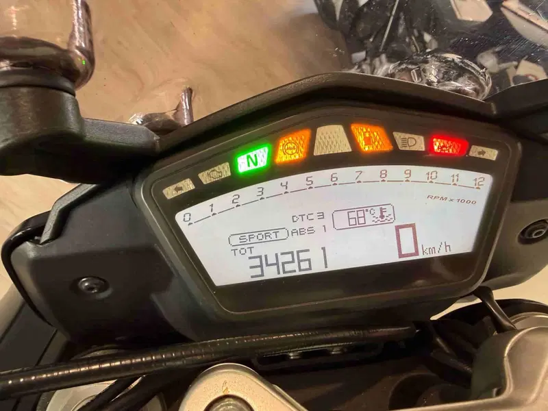 Ducati Hypermotard 821 (2013 - 15) (6)