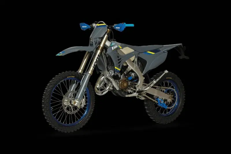 Tm Moto EN 125 ES Fi 2T (2026) (2)