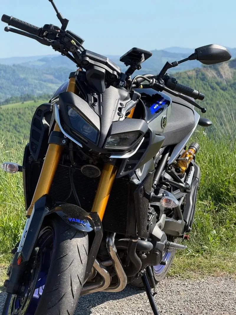 Yamaha MT-09 SP (2018 - 20) (2)