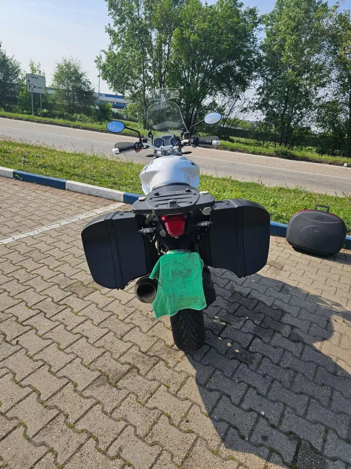 Bmw R 1200 R (2011 - 14) (2)