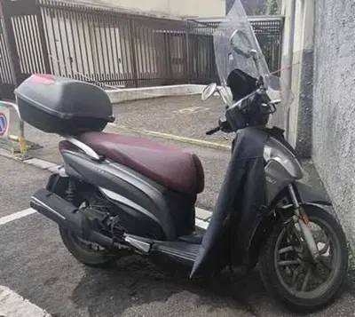 Kymco People 150i One E4 ABS (2020) usata