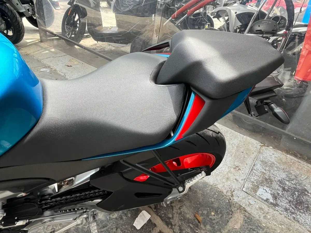 Aprilia RS 660 (2025 - 26) (10)