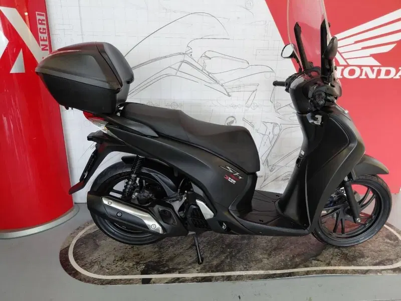 Honda SH 150i ABS (2013 - 16) (4)