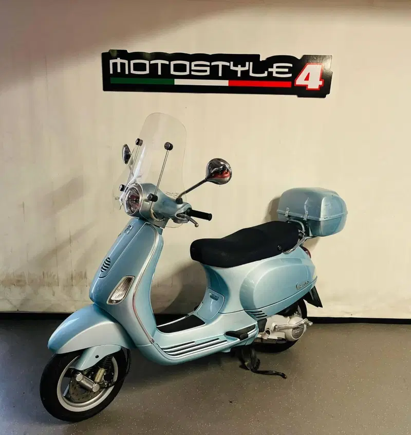 Vespa LX 150 (2005 - 11) (2)