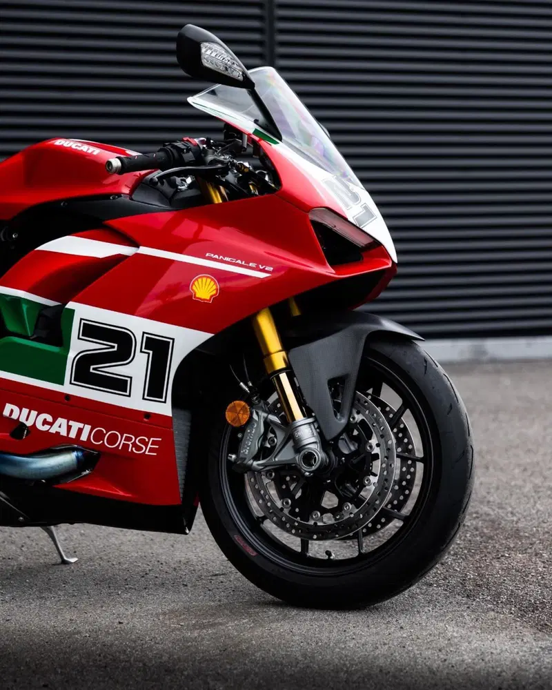 Ducati Panigale V2 Bayliss 1st Championship 20th Anniversary (2021 - 24) (7)