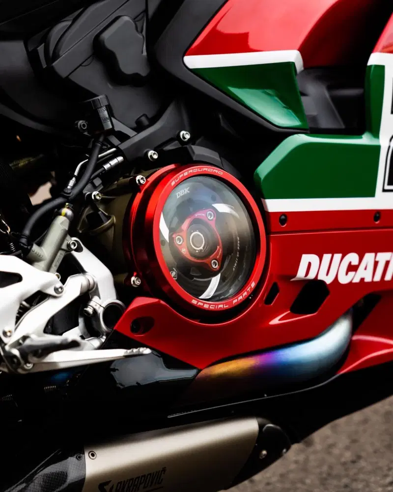 Ducati Panigale V2 Bayliss 1st Championship 20th Anniversary (2021 - 24) (10)