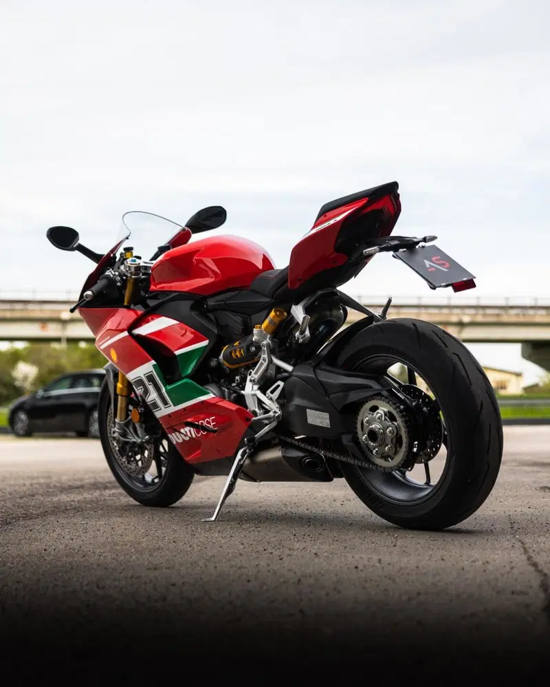 Ducati Panigale V2 Bayliss 1st Championship 20th Anniversary (2021 - 24) (5)
