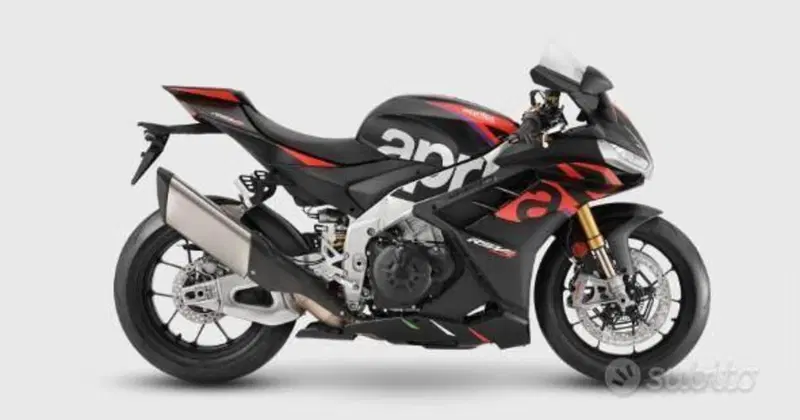 Aprilia RSV4 1100 Factory (2025 - 26)