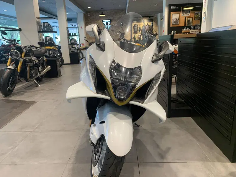 Suzuki GSX 1300 R Hayabusa (2021 - 24) (4)