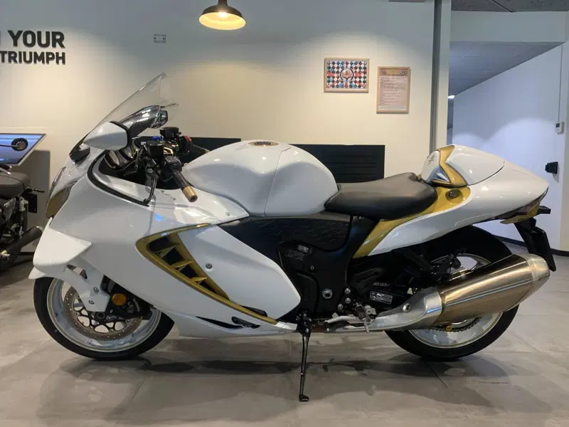 Suzuki GSX 1300 R Hayabusa (2021 - 24) (8)