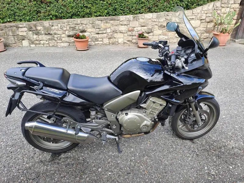 Honda CBF 1000 F (2010 - 13) (5)
